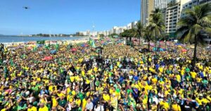 BRAZIL AWAKENS: Hundreds of Thousands Gather in Rio’s Copacabana Beach Against Dictatorship and in Support of Bolsonaro! (VIDEOS)
