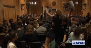 Capitol Police Play Rough When Pro-Hamas Protesters Start Screaming like Maniacs During Antony Blinken’s Senate Testimony – Some Agitators Reportedly Face Criminal Charges (VIDEO)