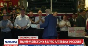 President Trump Receives Warm Welcome as He Delivers Pizzas to Heroic New York Firefighters After Long Day in Court (VIDEO)