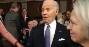 Poll Finds 68 Percent Majority of Independents Want Biden to Drop Out After Disastrous Debate