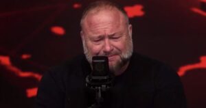 FEDS ATTEMPT TO SHUT DOWN INFOWARS TONIGHT – Alex Jones Breaks Down in Tears on Live Show – Heartbreaking Video – Steve Bannon Urges Alex to Take Them to the Mattresses!
